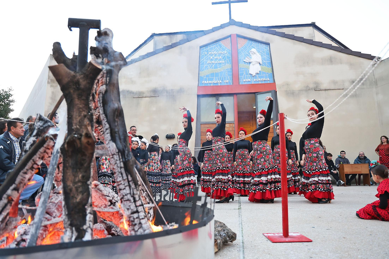 Imágenes del ambiente en la Zambomba Sor Eusebia