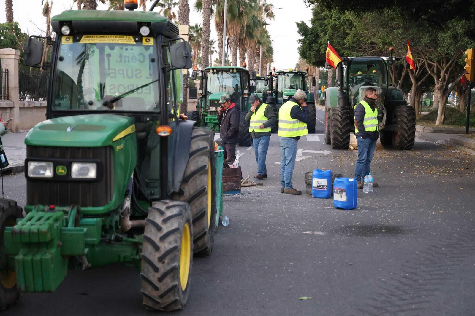 Las fotos de la segunda jornada de protesta de los agricultores de Málaga Las fotos de la segunda jornada de protesta de los agricultores de Málaga