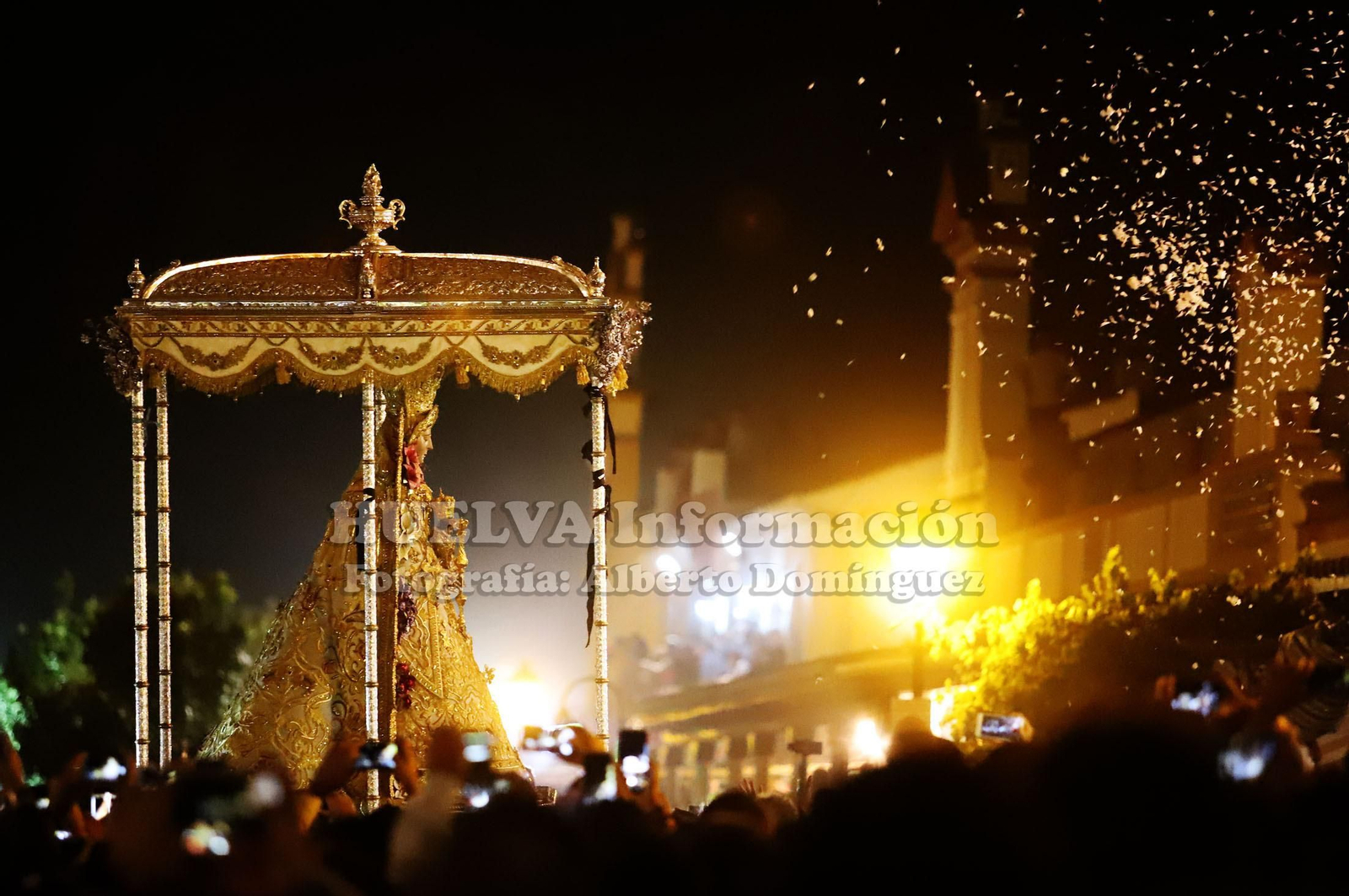 Imágenes del salto a la reja. Rocío 2019