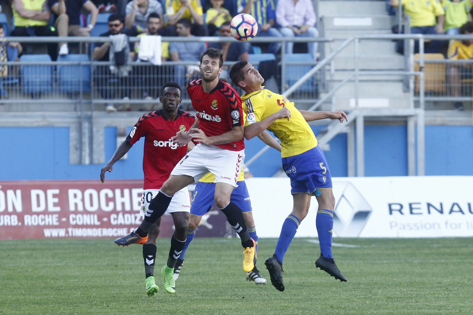 Las imágenes del Cádiz-Nástic