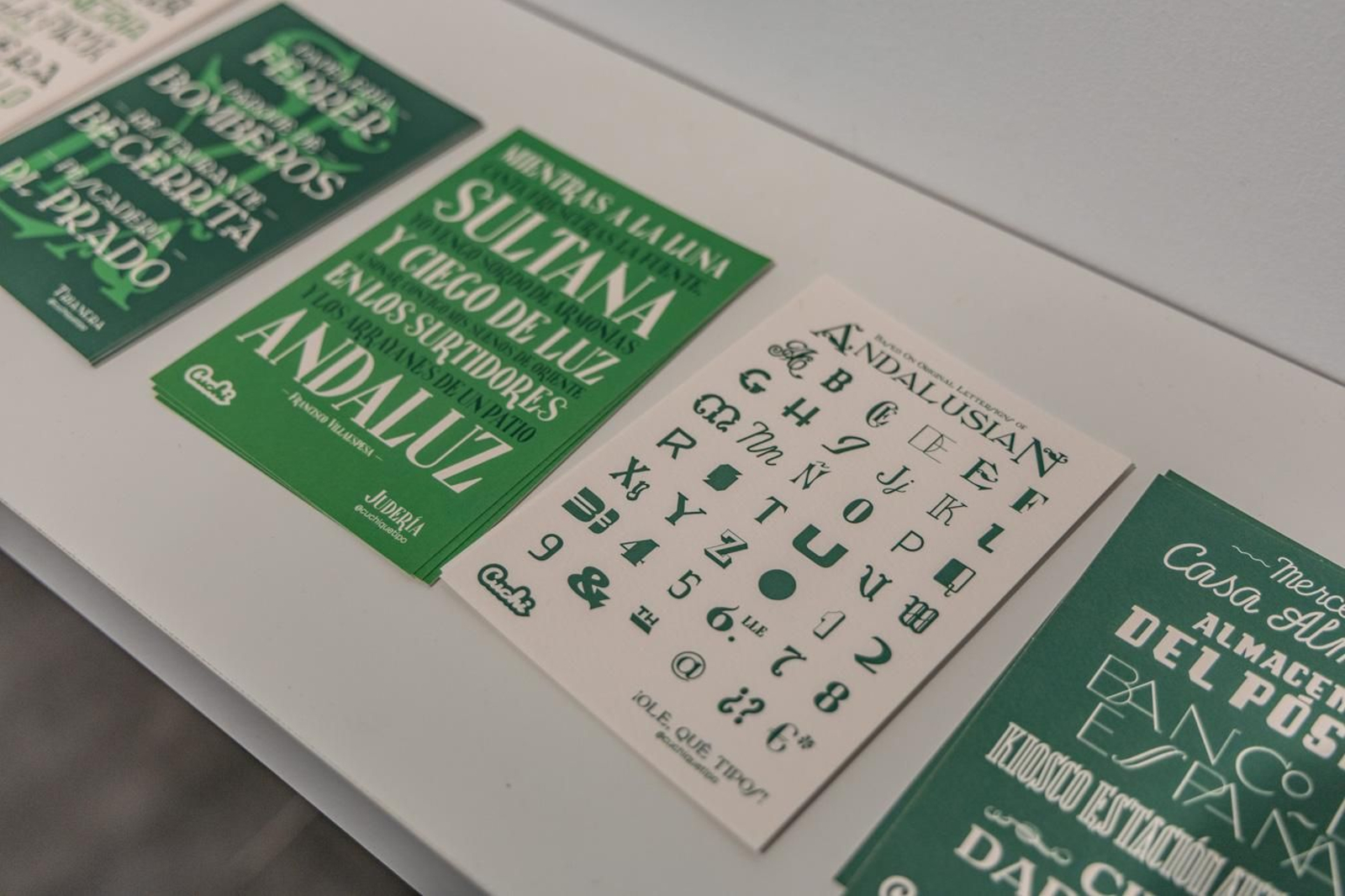 Carlos Campos rescata la tipografía de varios puntos estratégicos de la cultura en Andalucía.