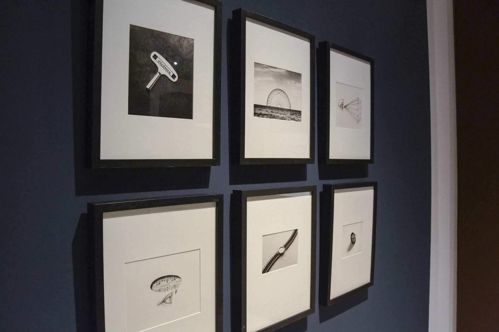 La nueva exposición de Chema Madoz en Granada, en imágenes