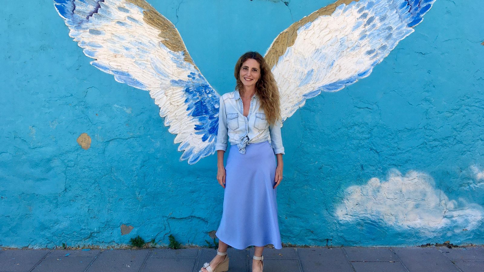 Para Harillo, las alas simbolizan la libertad Para Harillo, las alas simbolizan la libertad