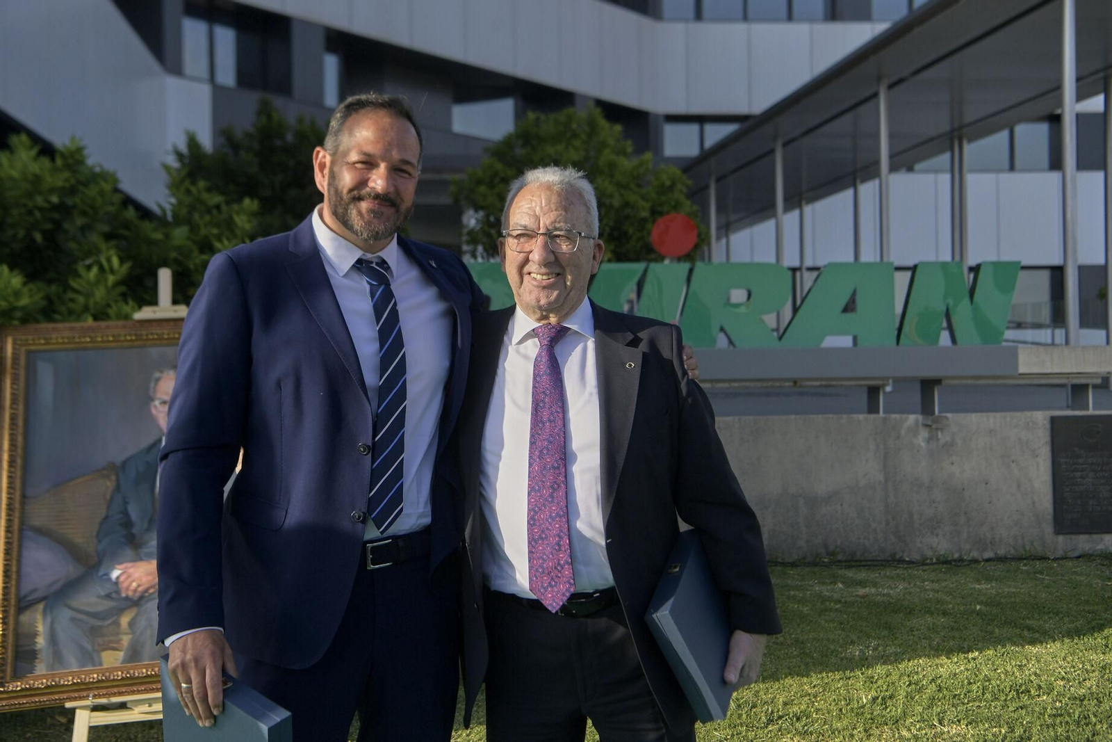 Homenaje en imágenes: Covirán rinde tributo a Antonio Robles y Antonio Salas