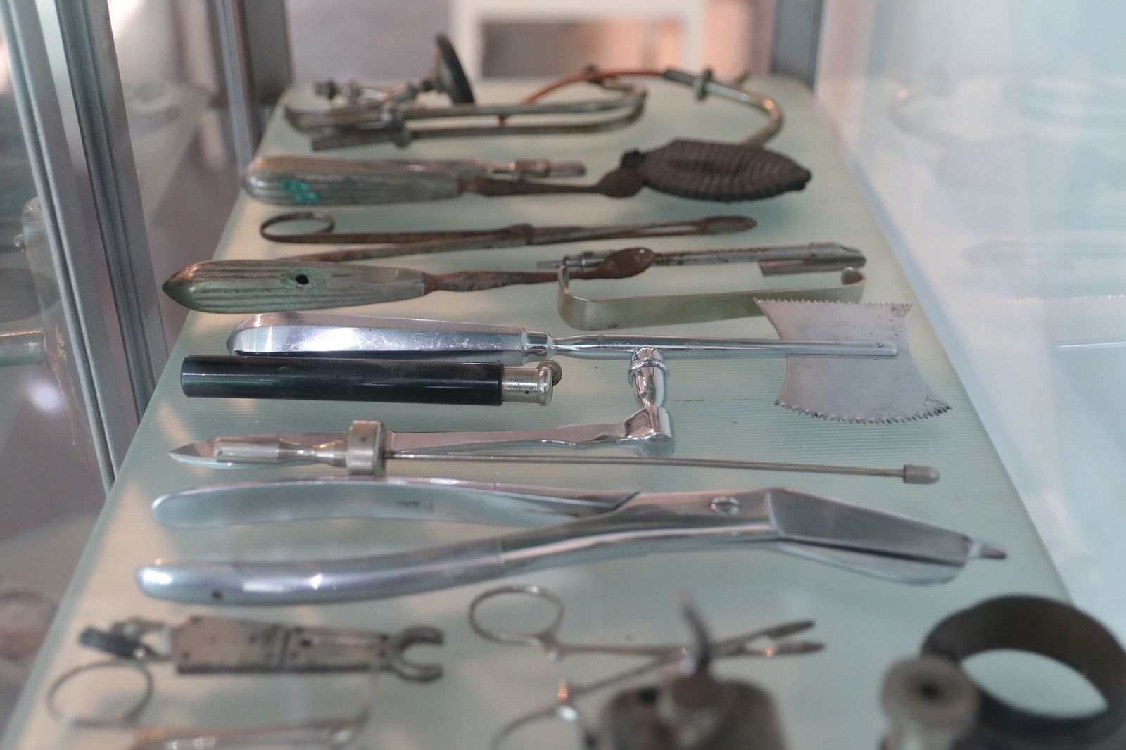 La exposición 'Historia de la medicina almeriense', en la UAL