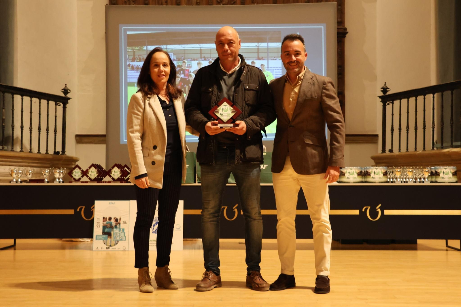 La gala Juego Limpio 2024-2025 de la Federación Jiennense de Fútbol, en imágenes
