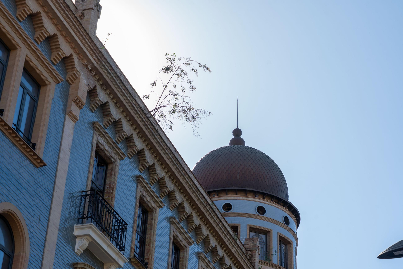 La Plaza de las Monjas, corazón histórico y punto de encuentro social de Huelva