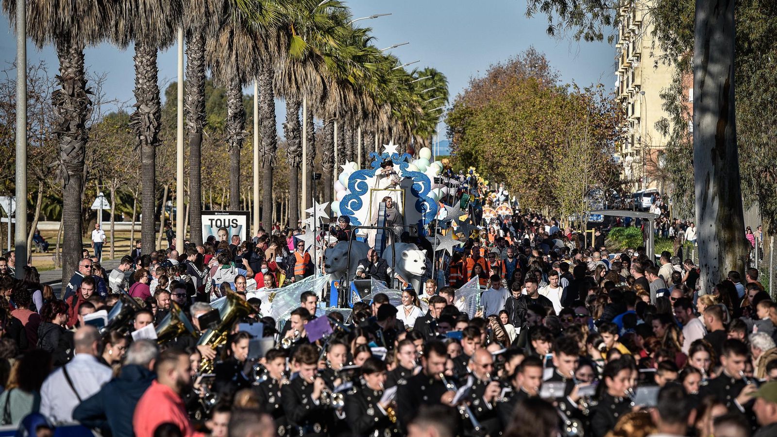 La Cabalgata de Reyes 2023 a su paso por la Orden