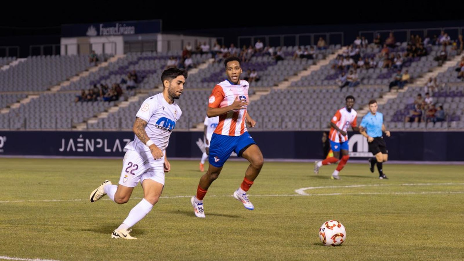 Óscar Lozano, uno de los mejores ante el Poli Almería.
