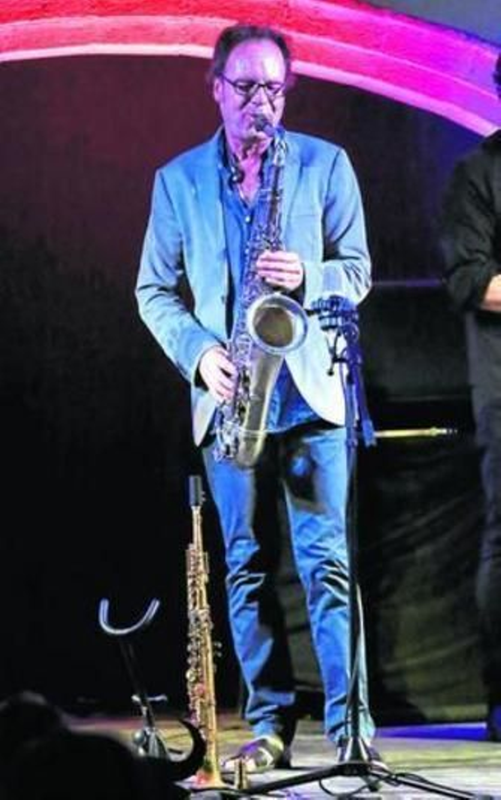 El saxofonista gaditano Pedro Cortejosa marcó el inicio de las noches de jazz.
