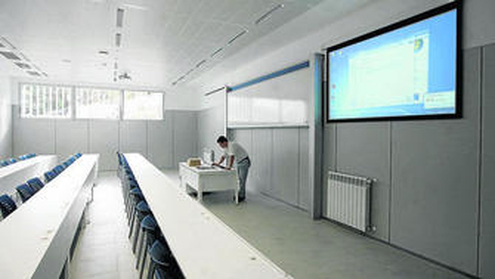 Una de las aulas del edificio 4 de la Universidad Loyola Andalucía.