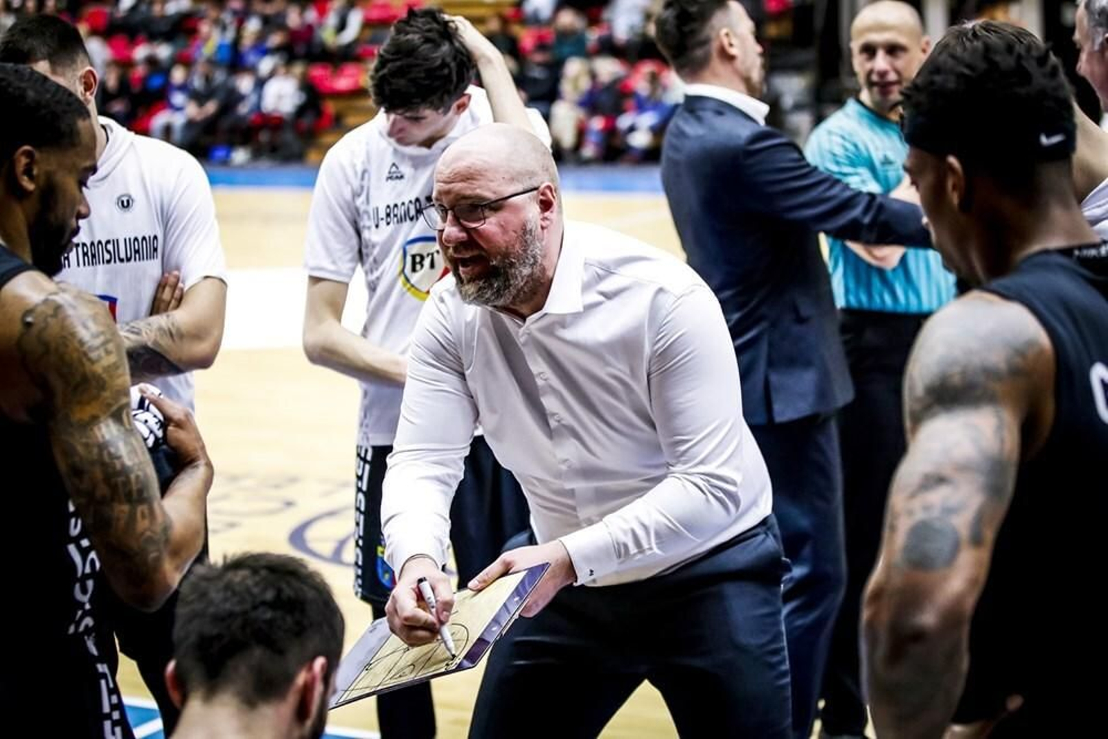 Mihai Silvasan, en un tiempo muerto.