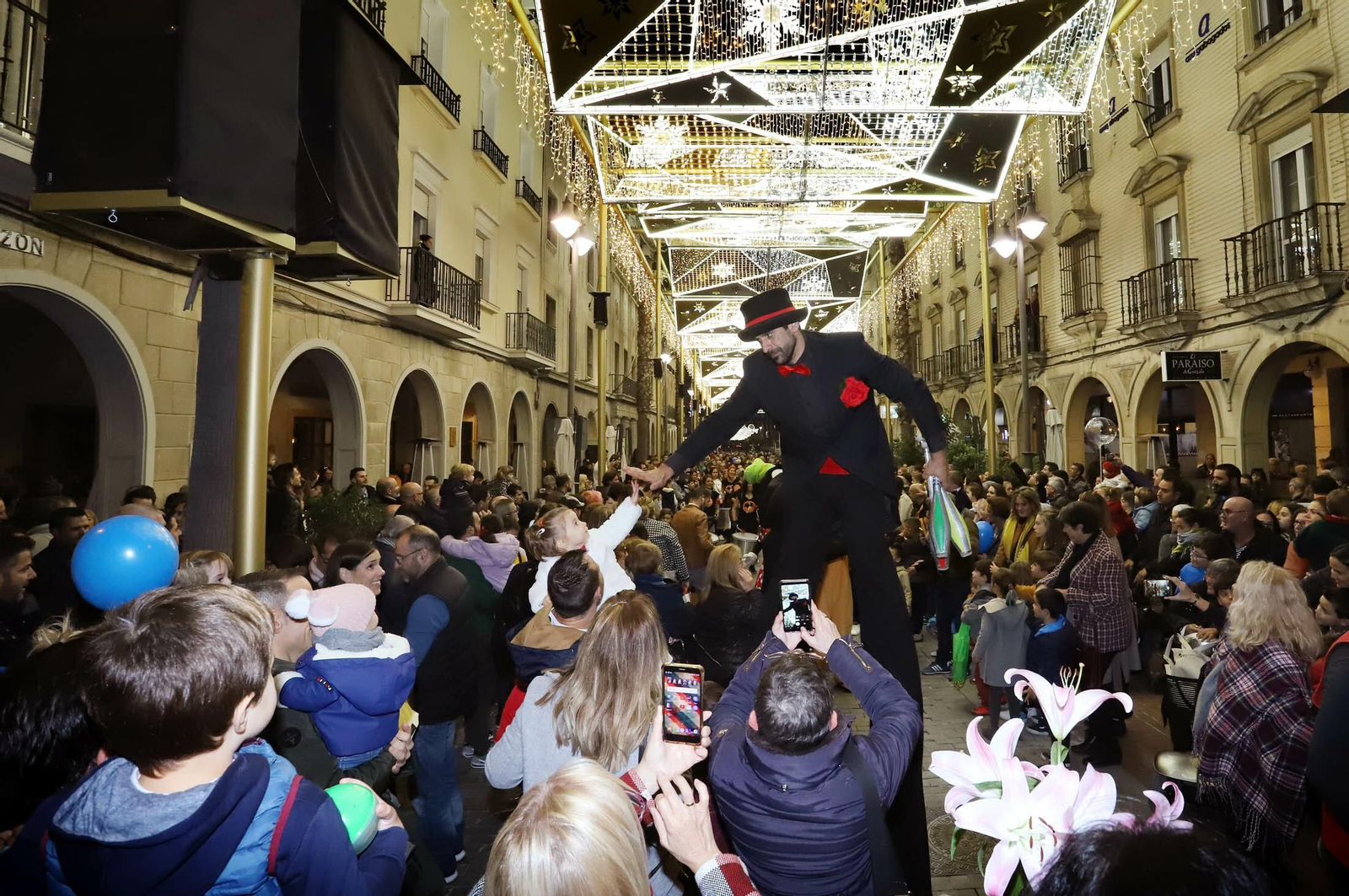Imágenes del encendido del alumbrado navideño