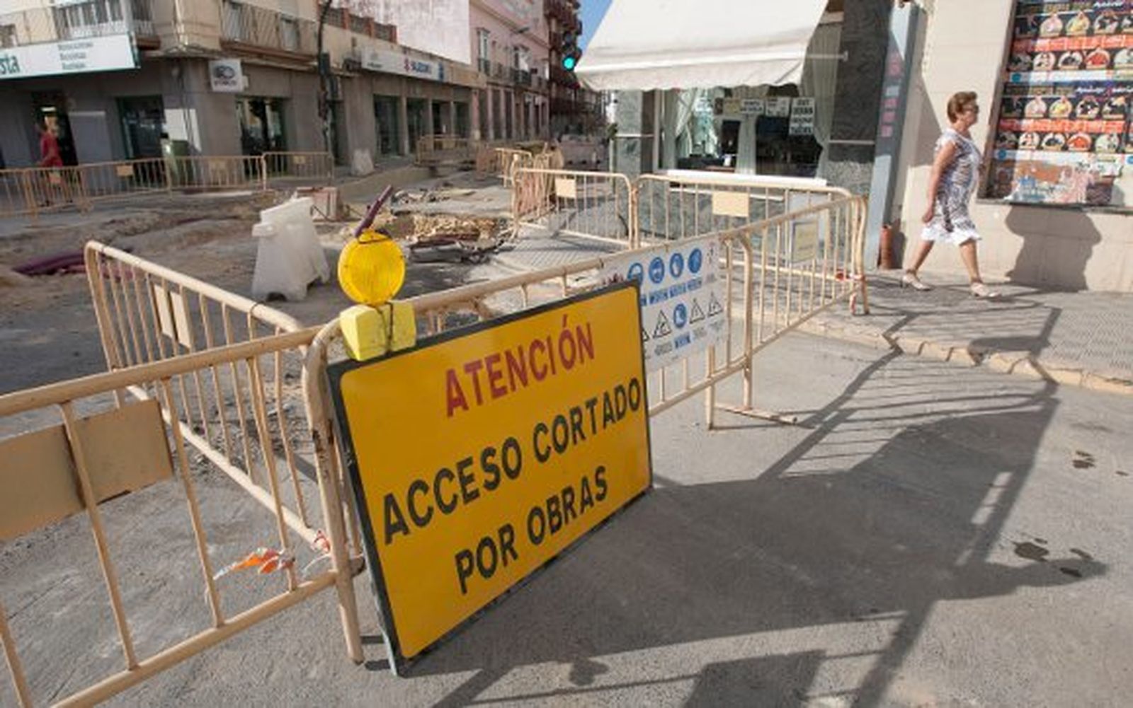 Concluyen las obras del tranvía en la calle Mendizábal