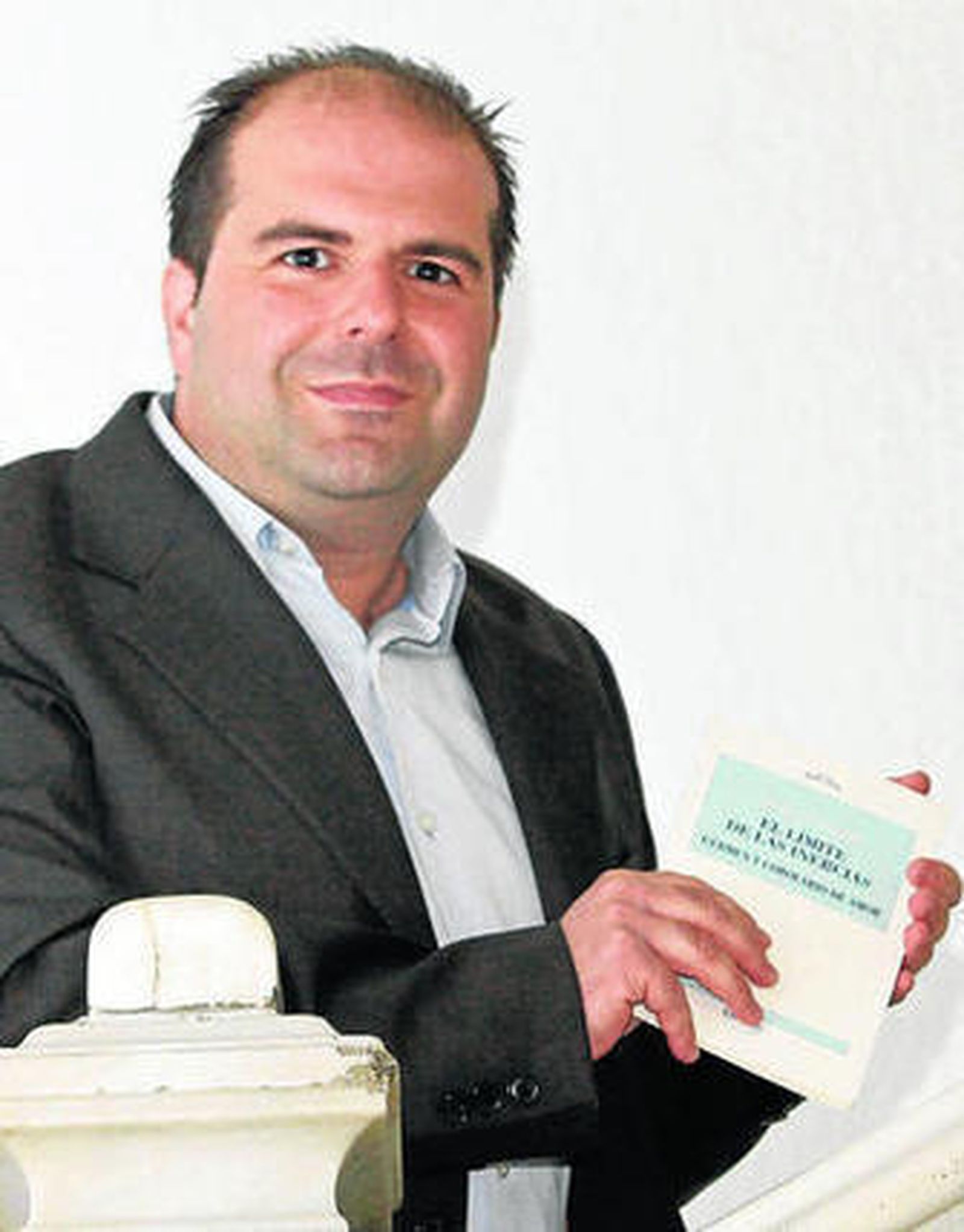 Antonio César Morón, en la presentación del libro en Granada.