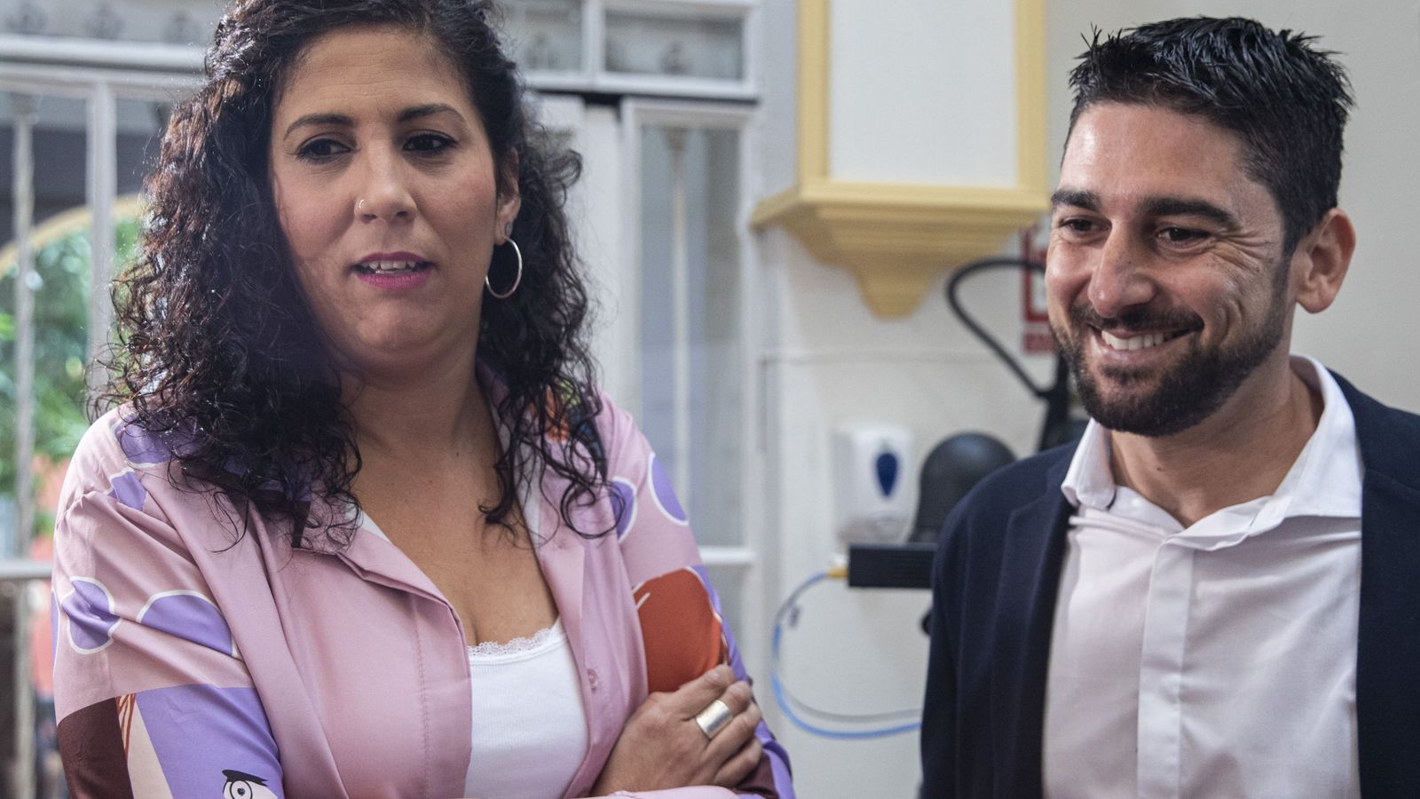 Sandra Heredia, candidata de Adelante Andalucía, junto a Ismael Sánchez (confluencia Podemos/IU)