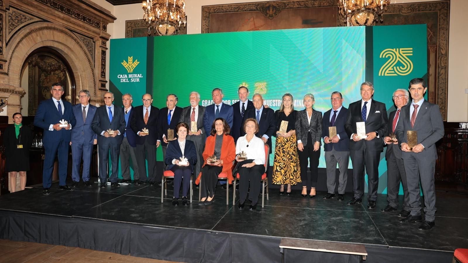 Caja Rural del Sur agradece a su plantilla y socios 25 años de confianza y crecimiento compartido