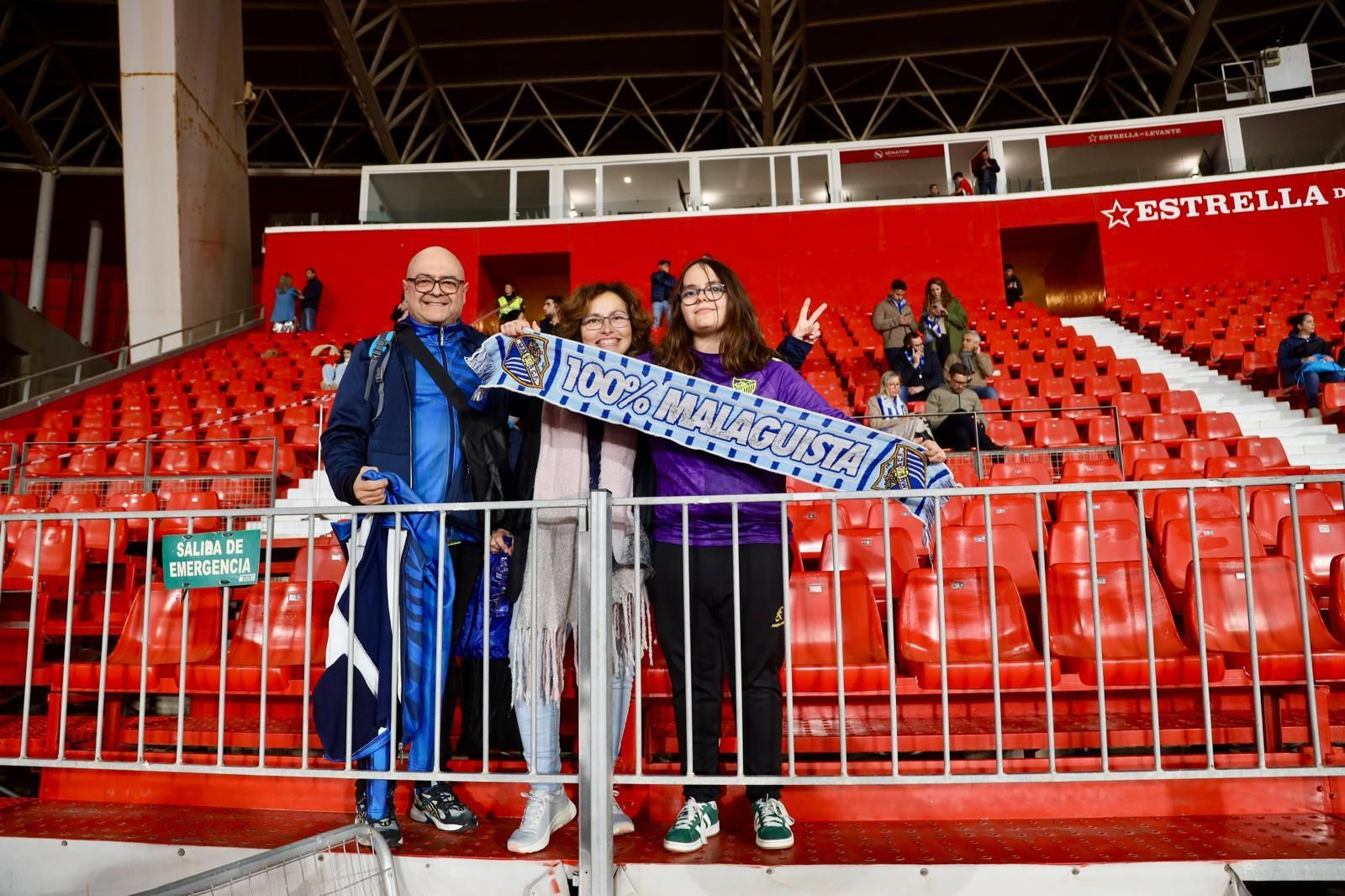 Búscate en las gradas durante el UD Almería-Málaga CF