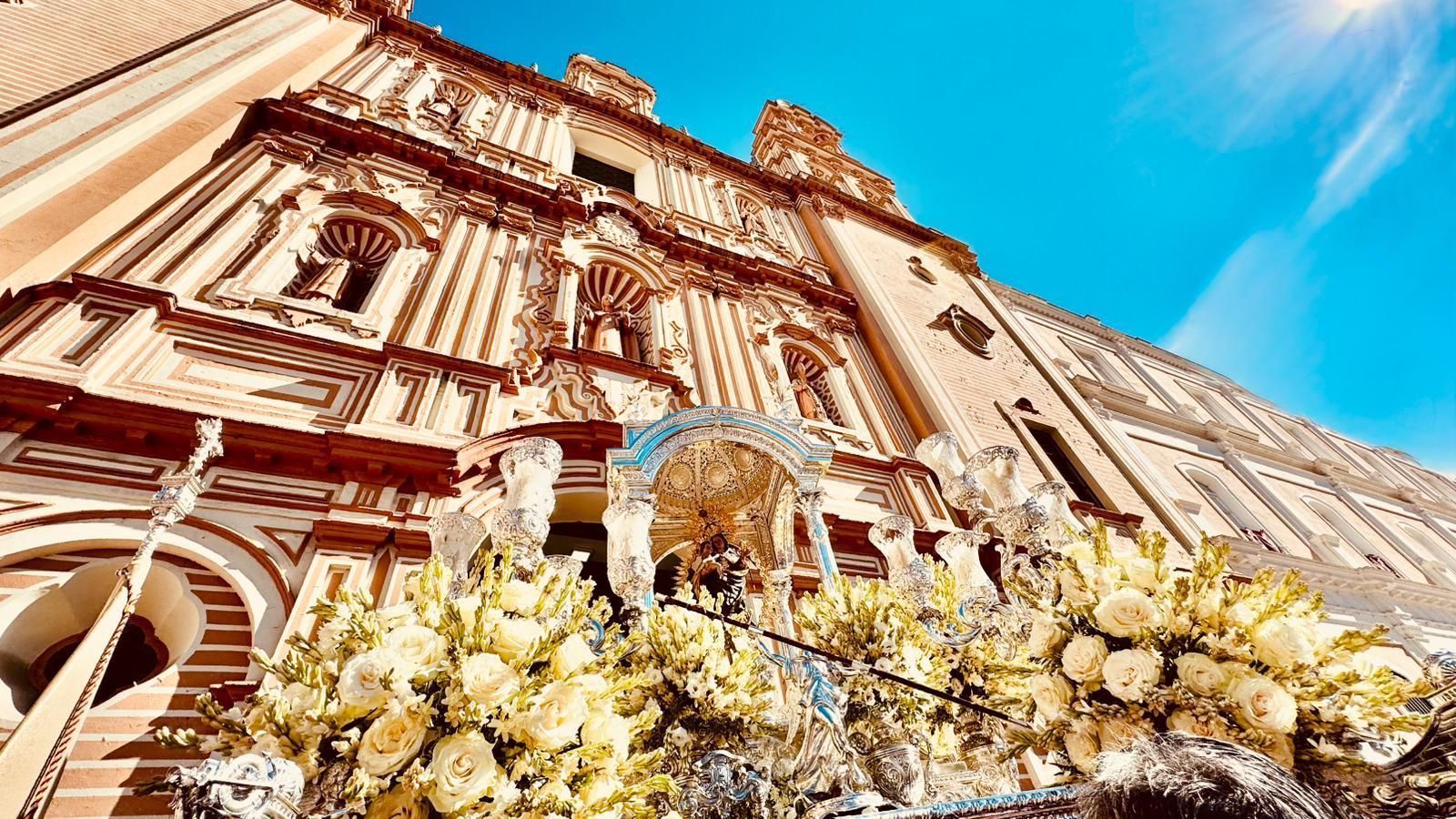 Imágenes de la bajada de la Virgen de la Cinta