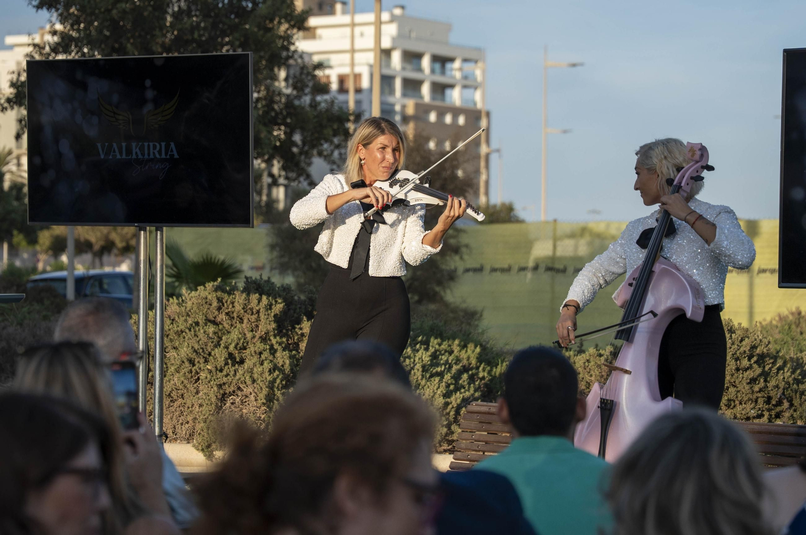 Las imágenes de la primera piedra del centro de día ocupacional Juan Goytisolo de Verdiblanca en Almería