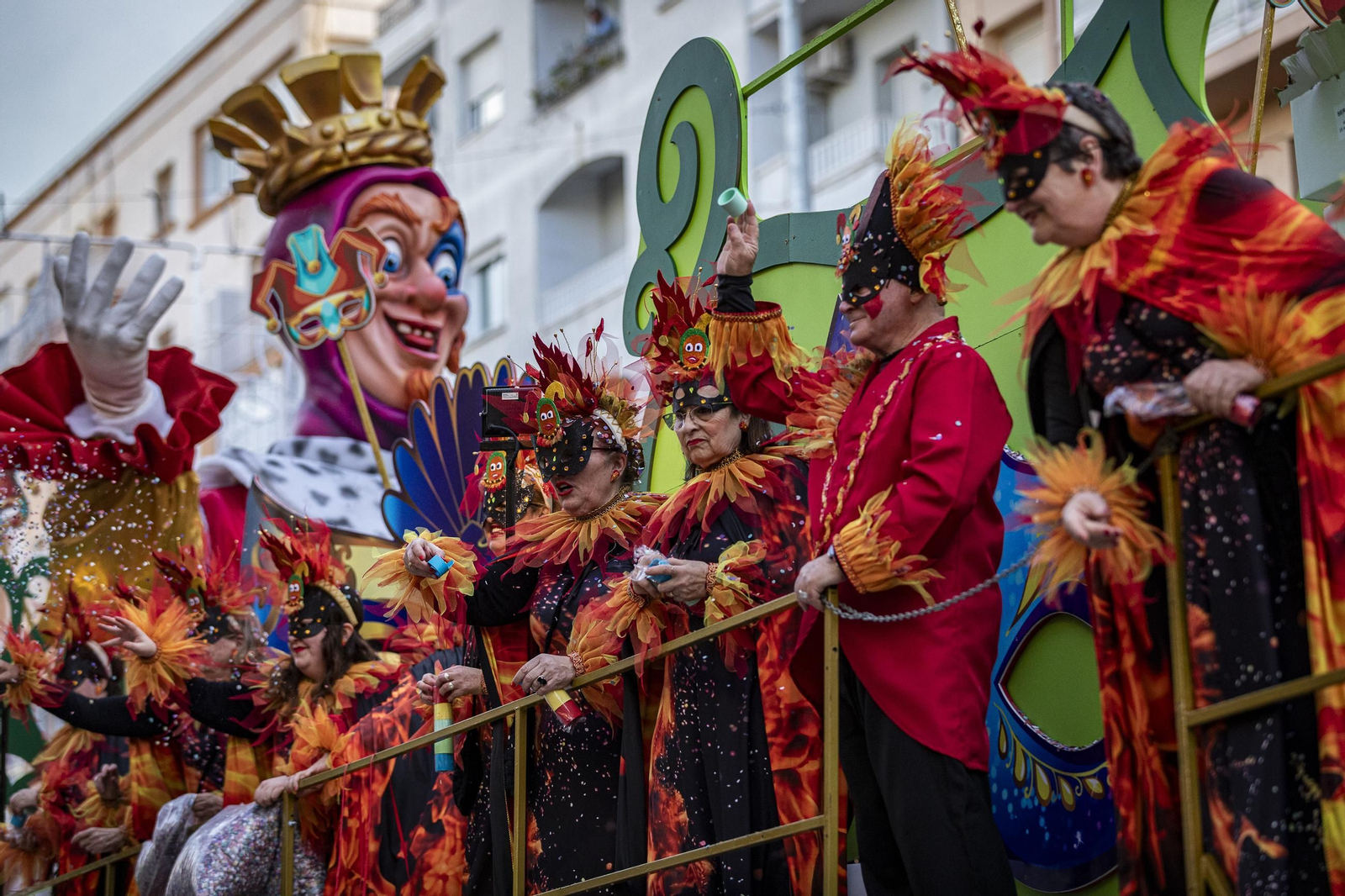 Búscate entre las mejores imágenes de la Cabalgata Magna