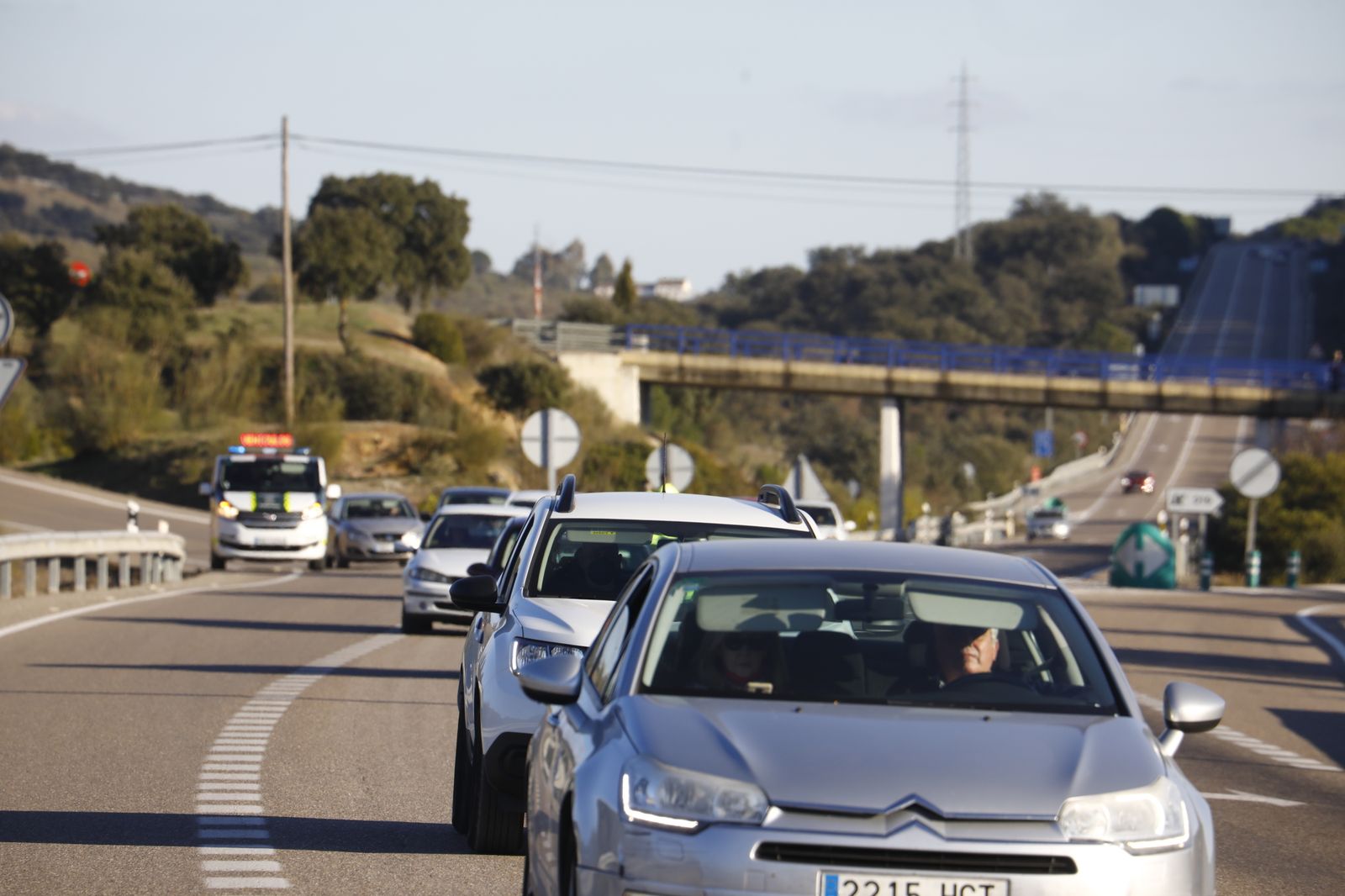 Las fotografías de la marcha lenta entre Córdoba y Badajoz para exigir la autovía A-81