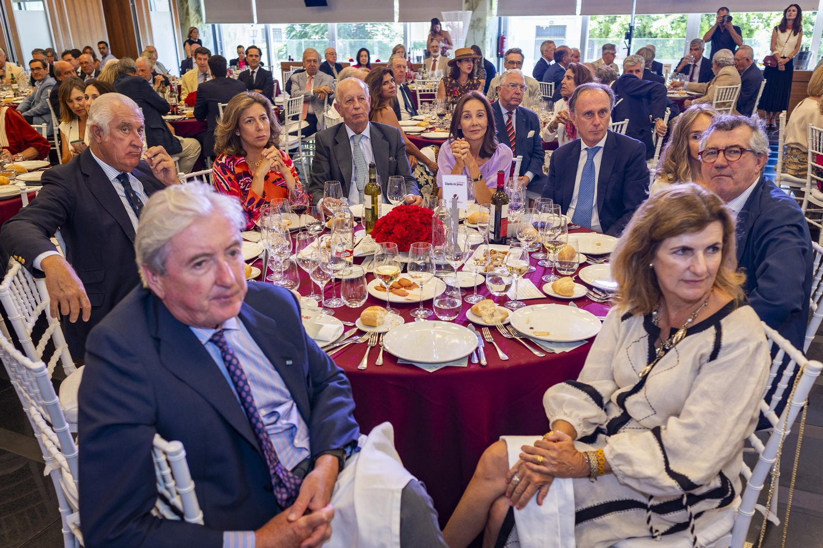 Asistentes a la entrega del IX Premio Federico Joly a José Bohórquez