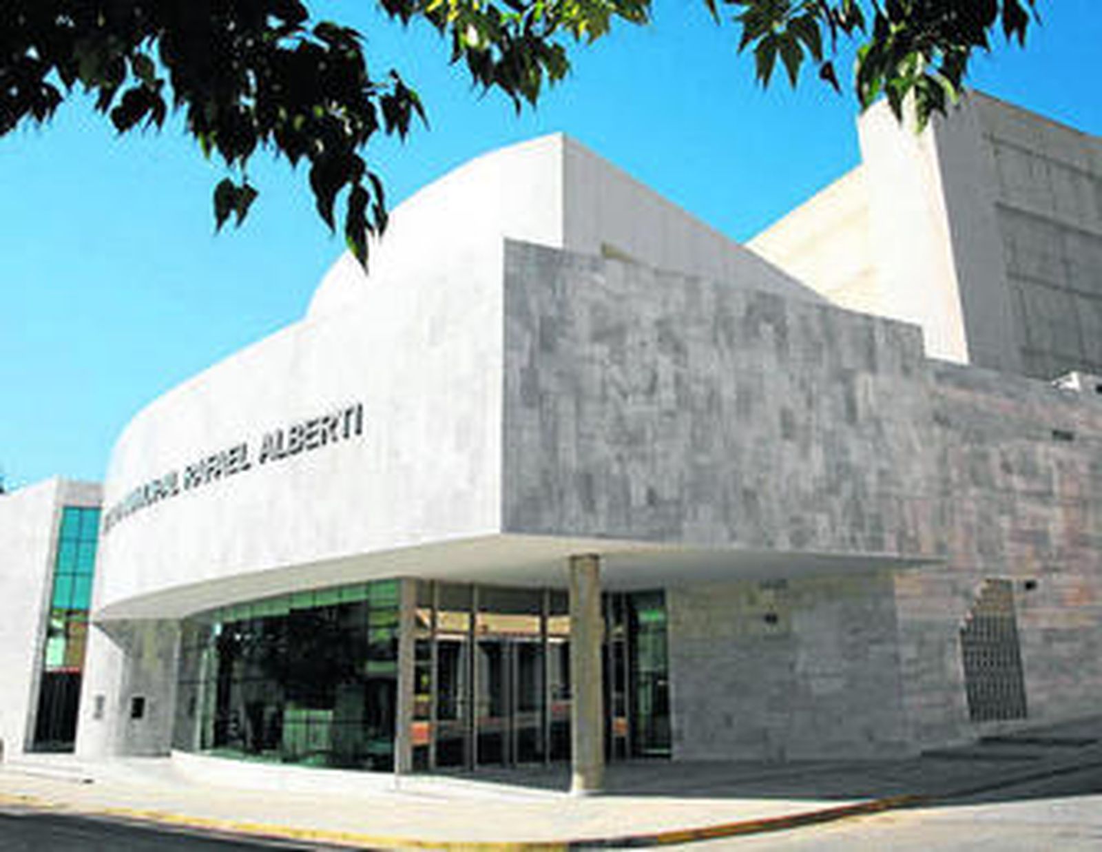 Dependencias municipales, como el Teatro, son  beneficiarias.