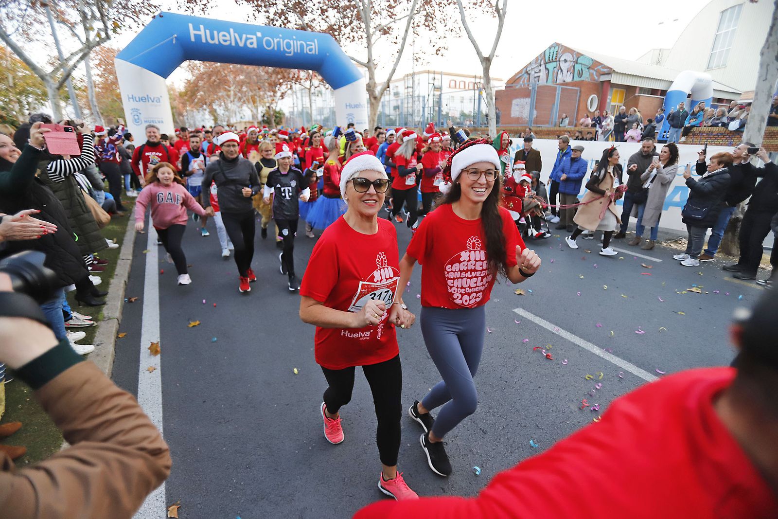 Imágenes de la XIII carrera de San Silvestre en Huelva