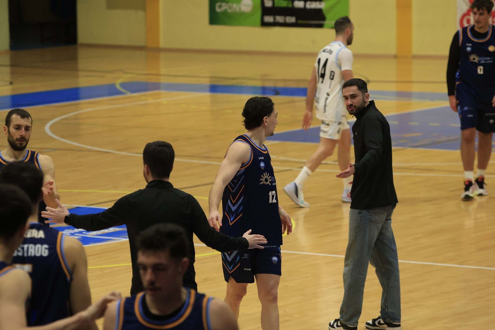 Las fotos del Unión Linense Baloncesto - Jaén Paraíso Interior FS de Tercera FEB