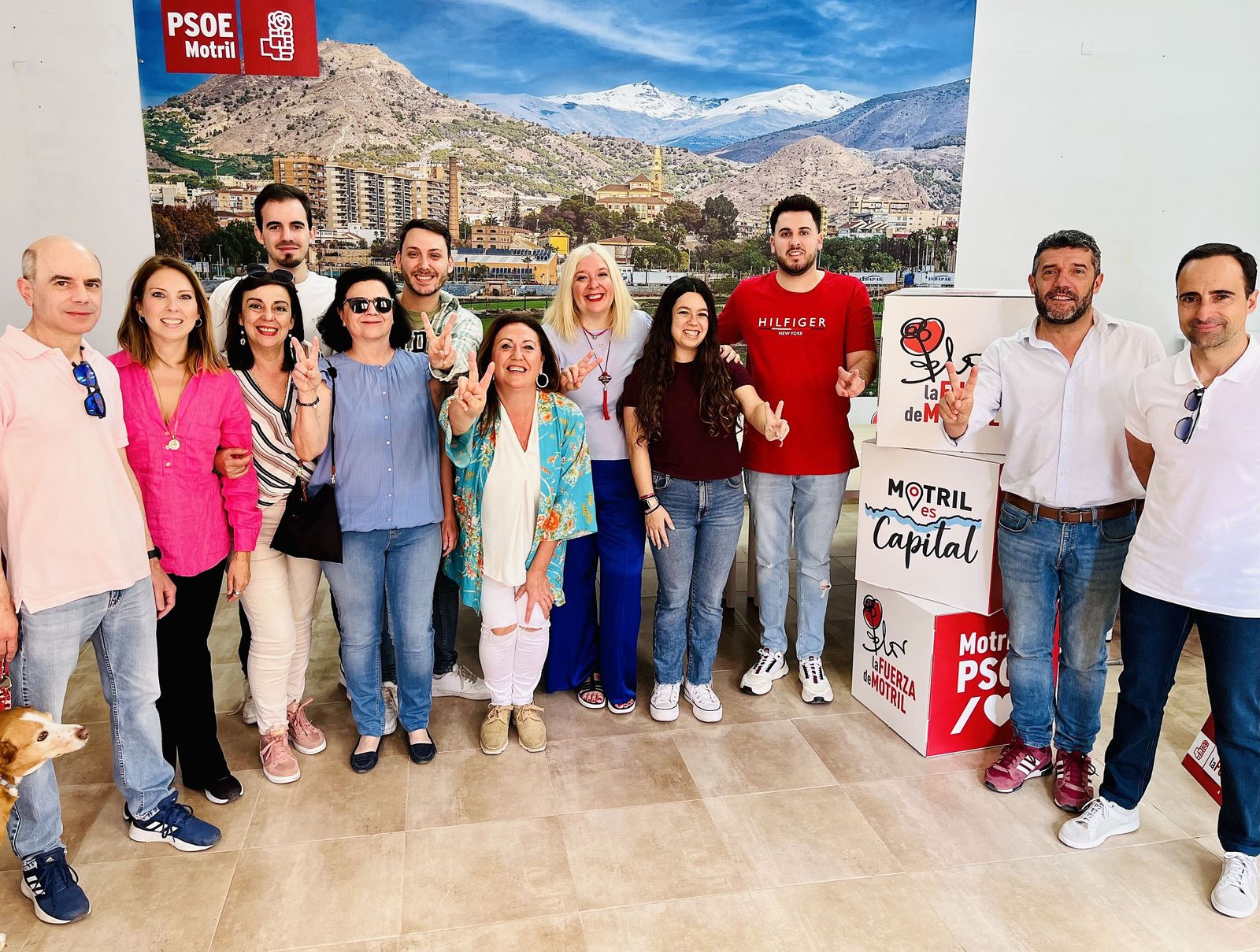 El PSOE de Motril pide el voto “para tener en el Ayuntamiento, en la administración más cercana a los motrileños, transparencia, cercanía en el trato, sinceridad y honestidad”