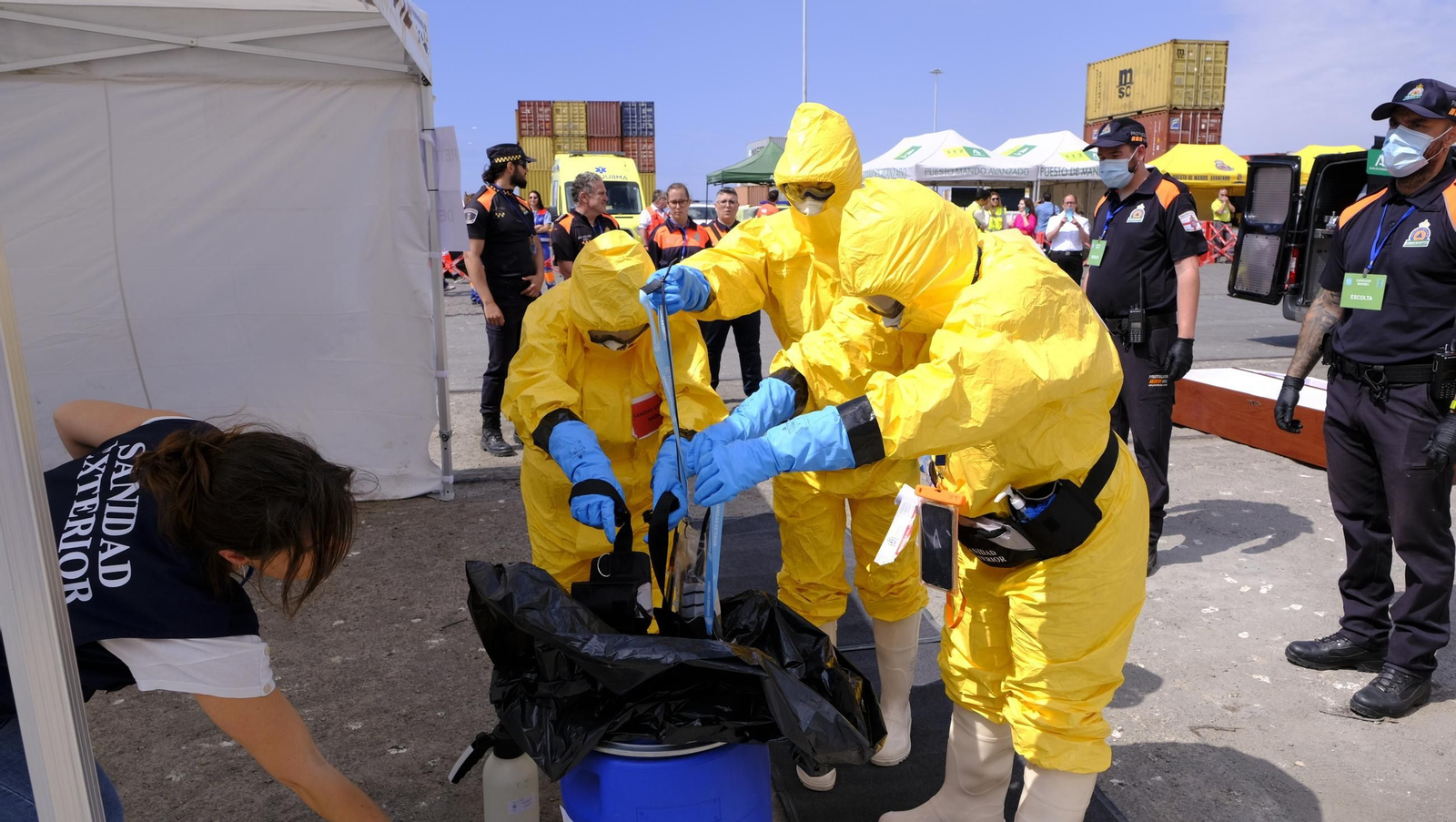 Ejercicio Marsec25 simulacro, en el Puerto de Almería, en imágenes