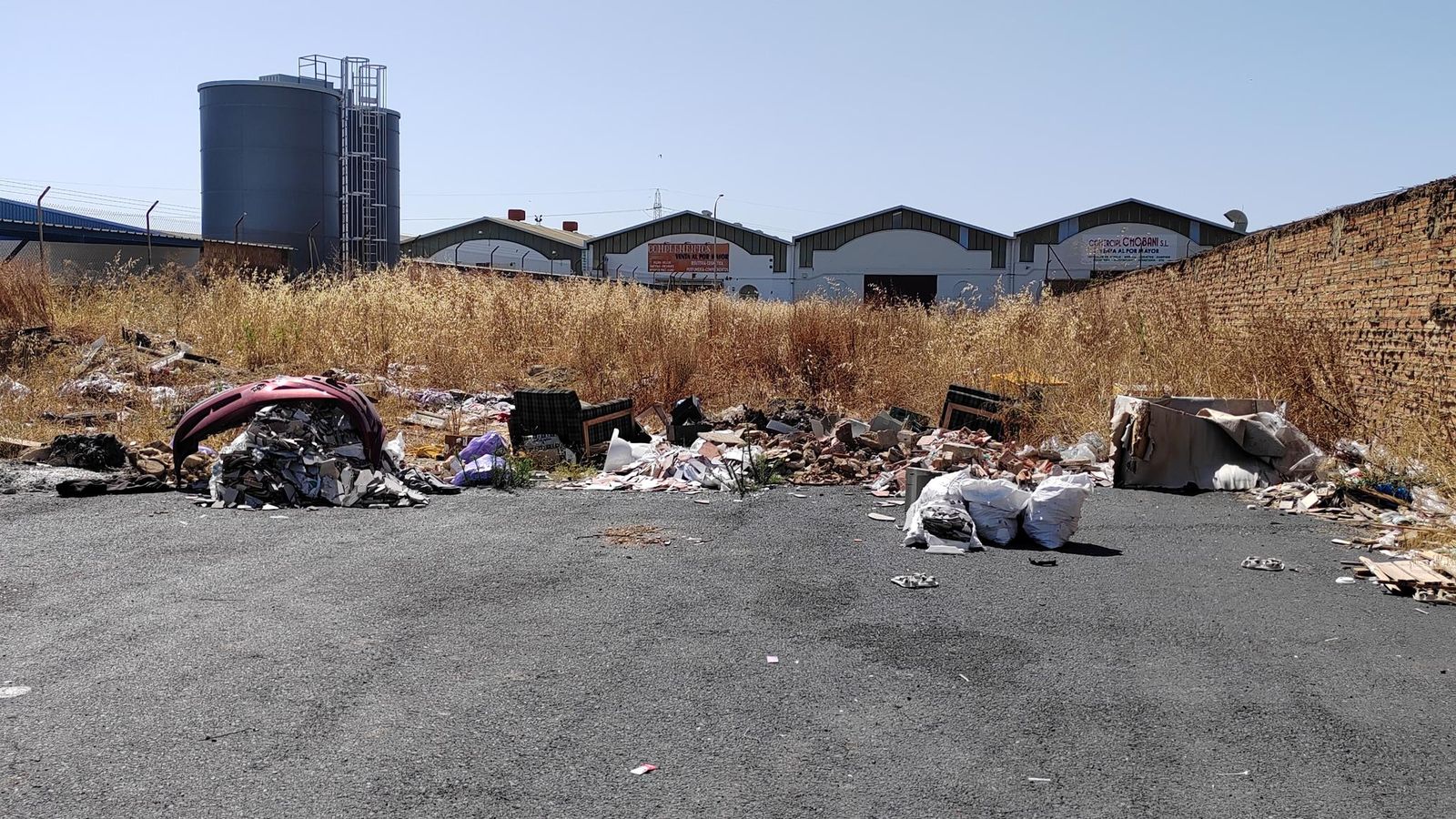 Polígono Industrial Naviluz.