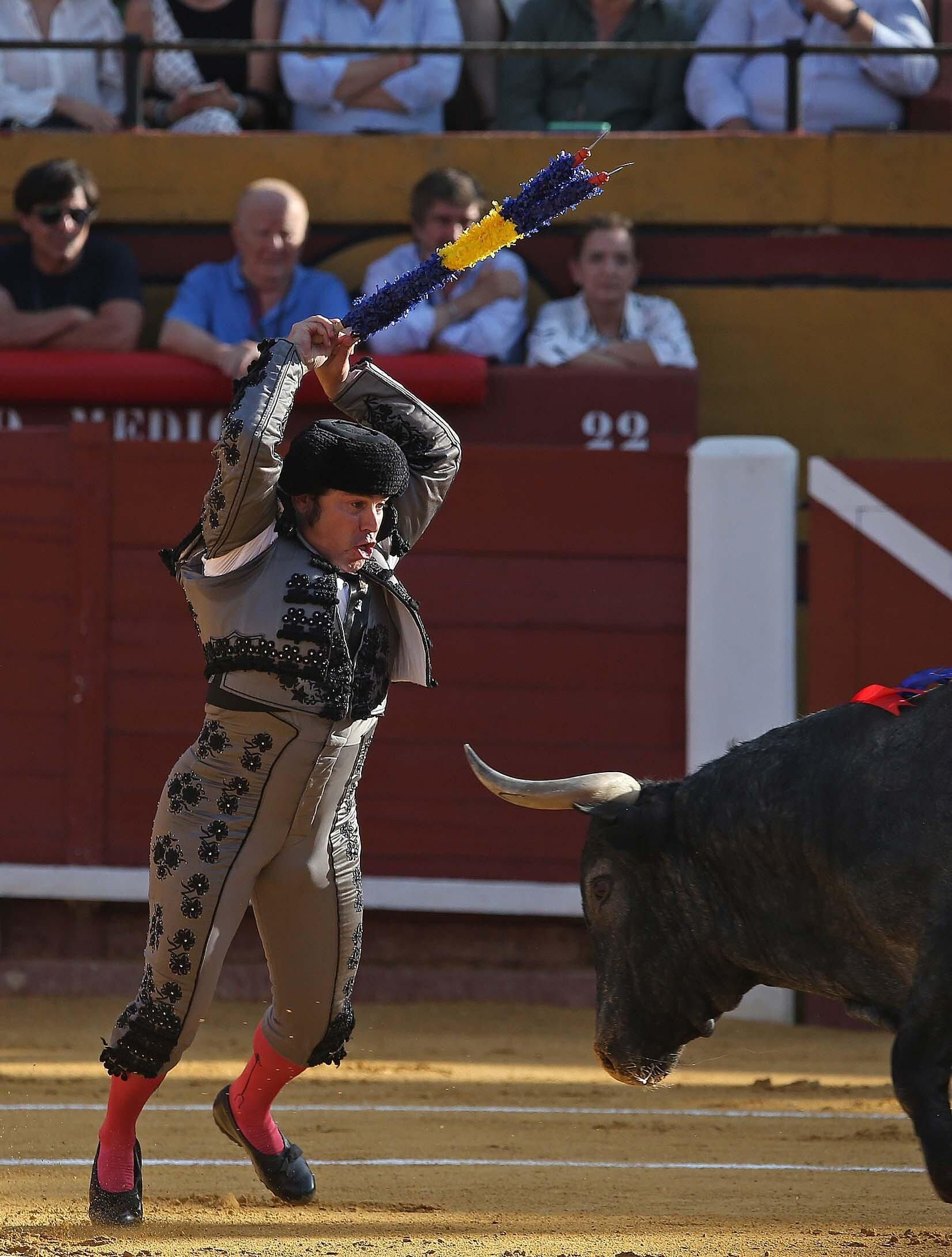 Fotos de la corrida del sábado de la Feria Taurina de Algeciras 2023: Antonio Ferrera, Manuel Escribano y Miguel Ángel Pacheco