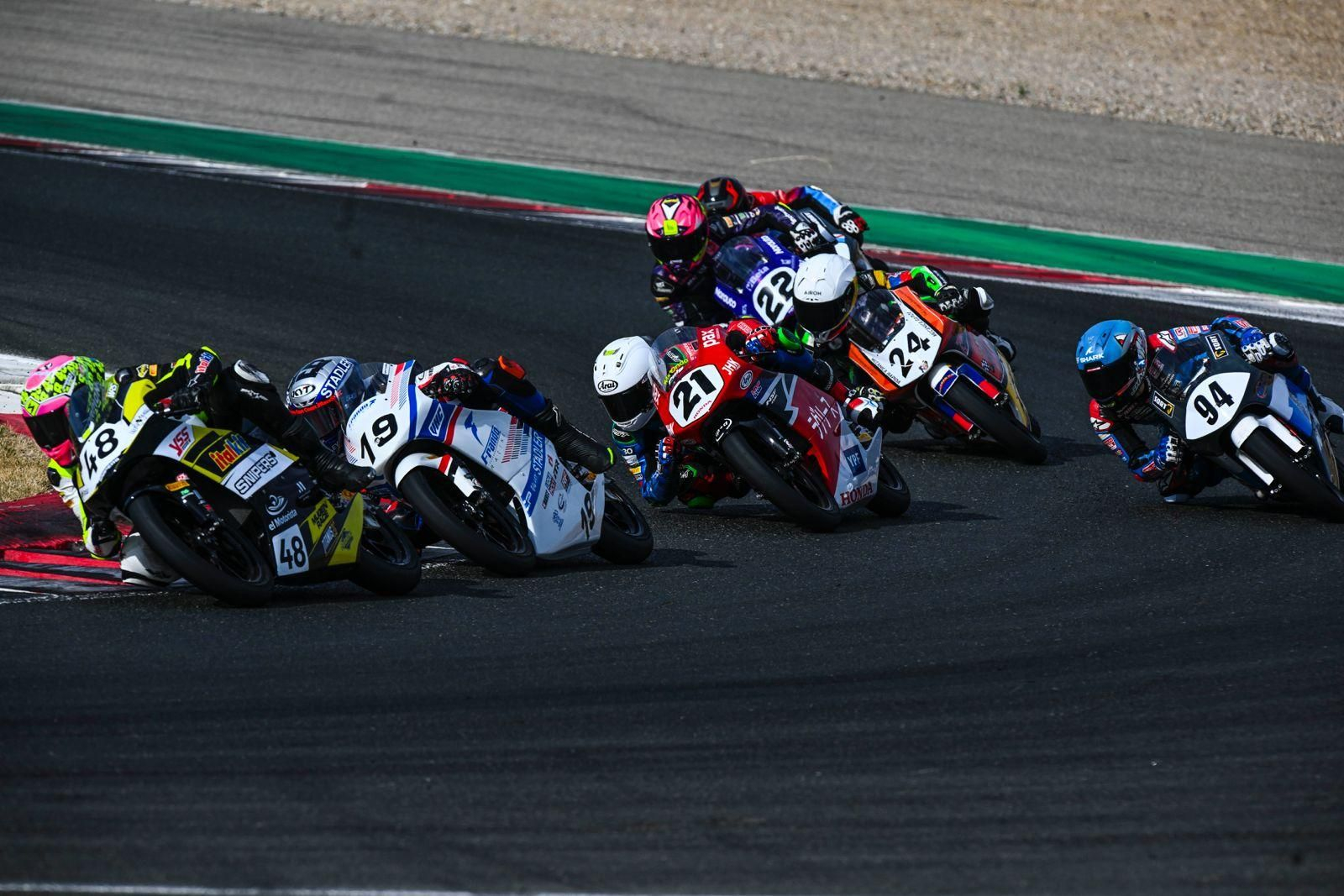 El jerezano (21) rodó con el grupo de cabeza en las dos mangas.