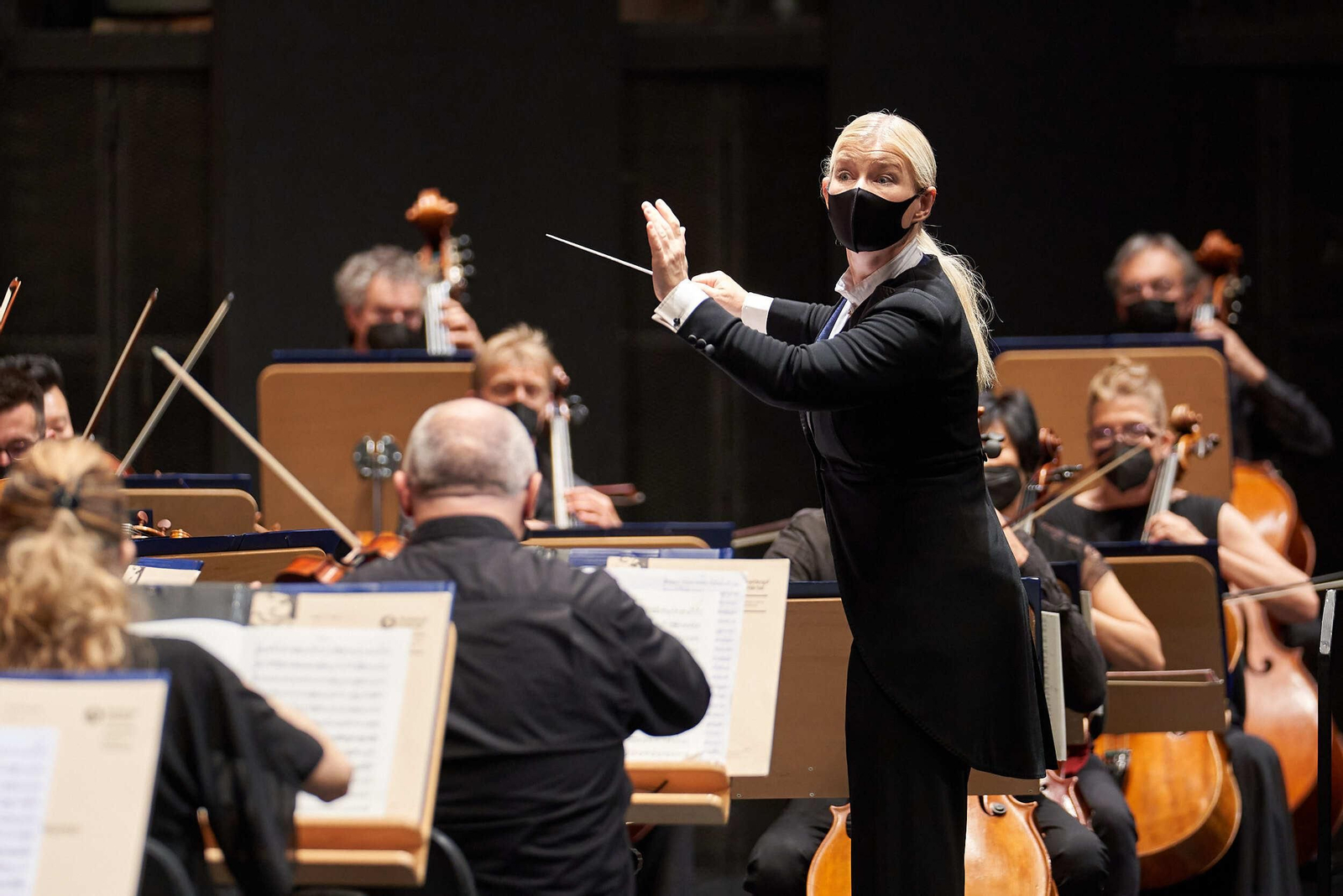 La ROSS dirigida por Anu Tali en junio de 2021