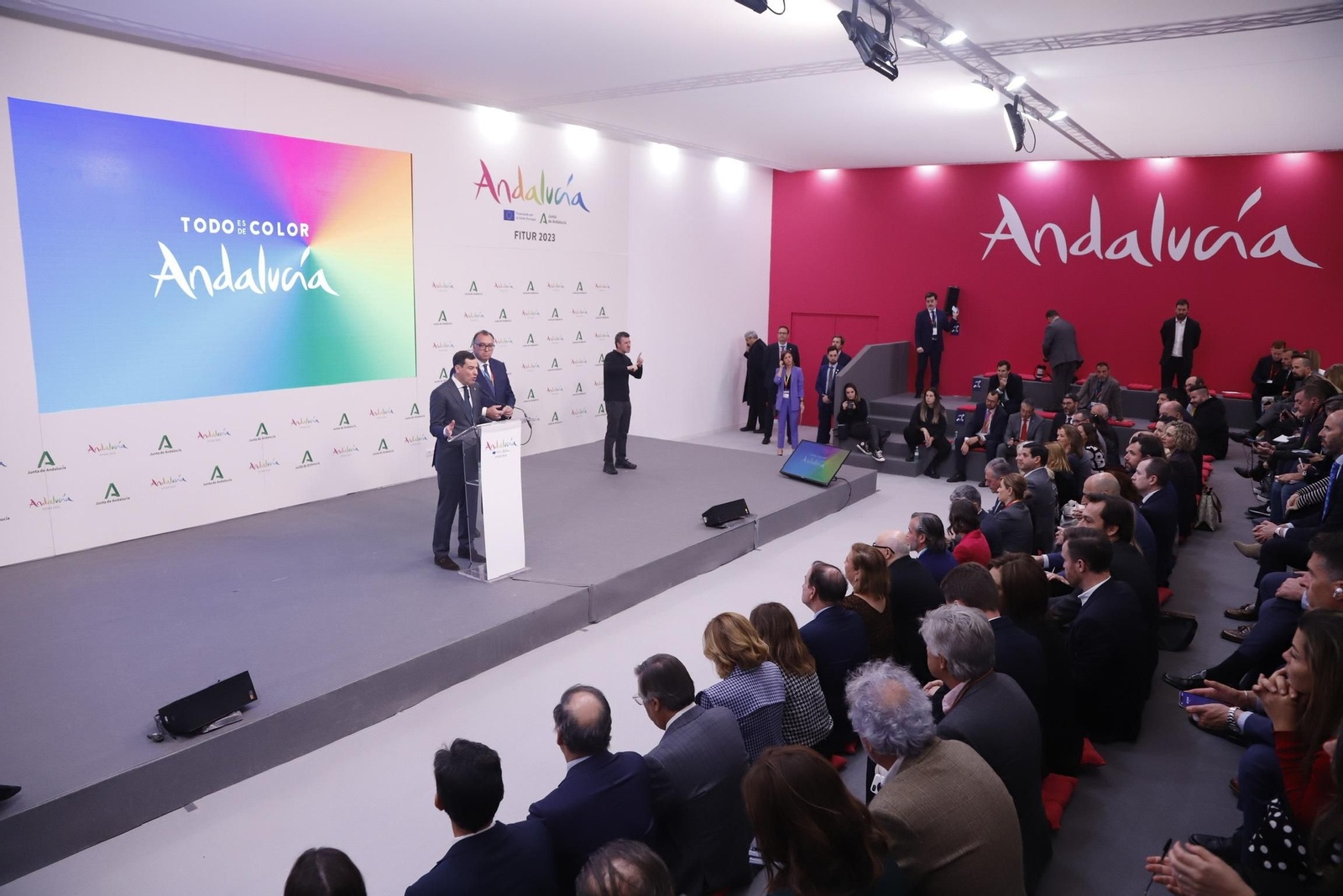 Vea cómo ha sido el primer día de FITUR en imágenes