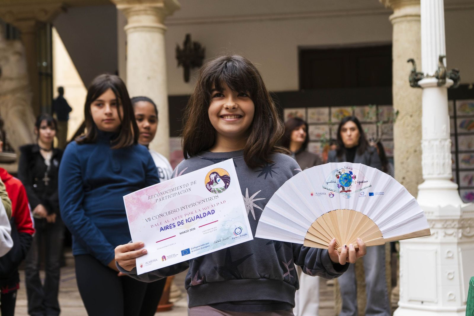 Las imágenes de los premios de la VII Edición del Concurso Intercentros 'Dale al Arte por la Igualdad'