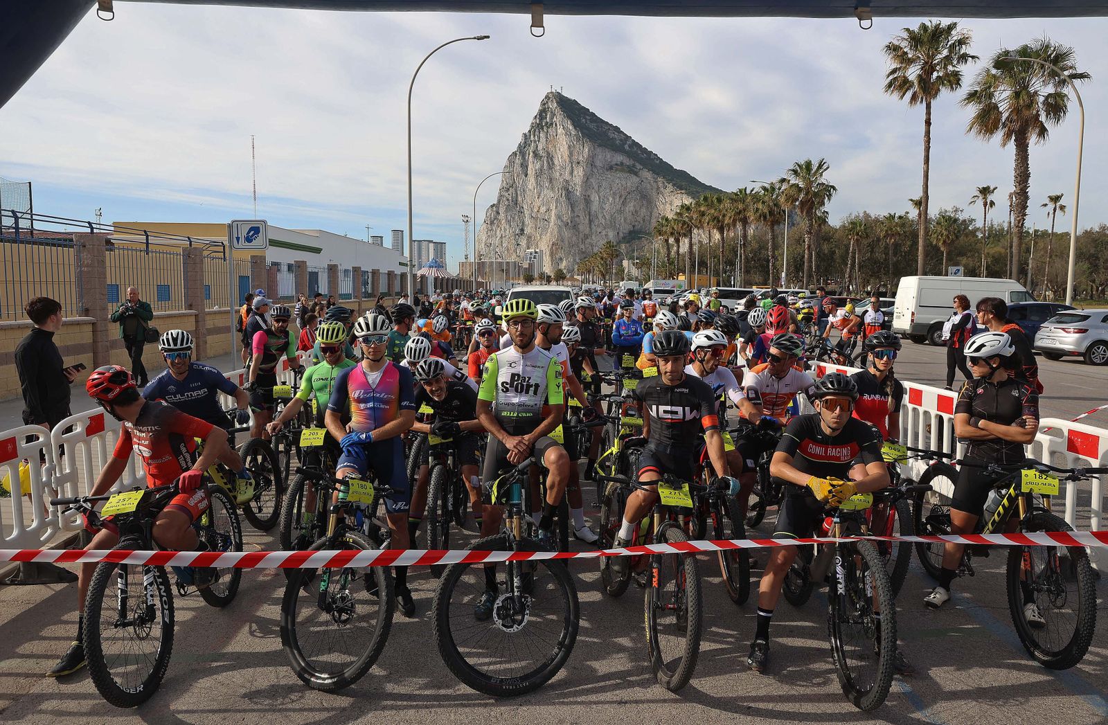 La II Vuelta a La Línea MTB XCM series, en imágenes