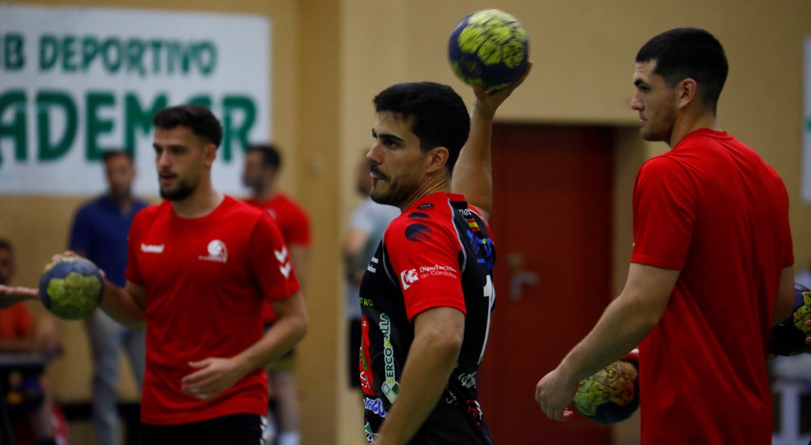 Un entrenamiento del Córdoba BM en Fátima.