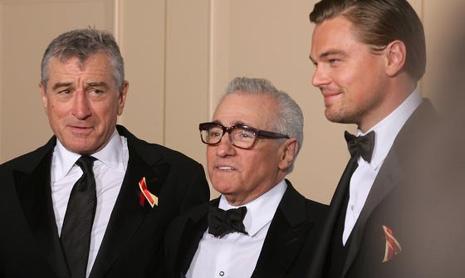 El director Martin Scorsese, flanqueado por Robert de Niro y Leonardo DiCaprio. / AFP