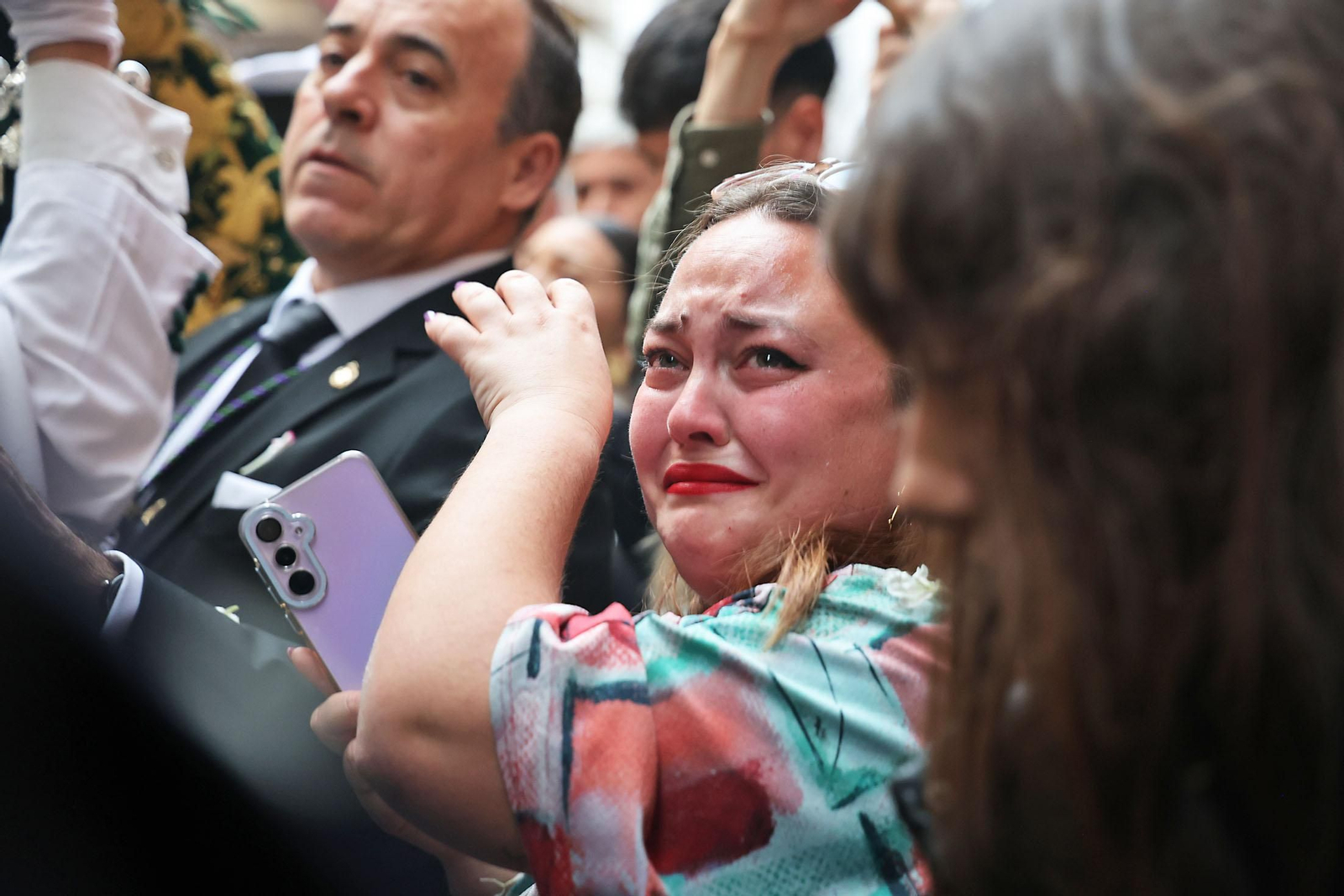 Miércoles Santo: La Hermandad de La Esperanza por las calles de Huelva