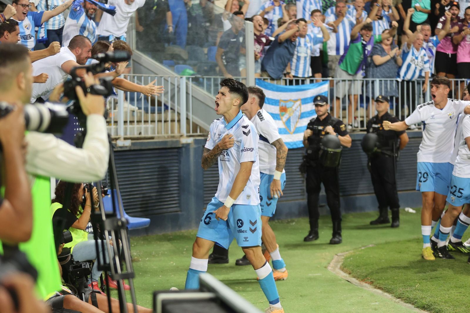 La etapa de Antoñito Cordero en el Málaga CF, en fotos