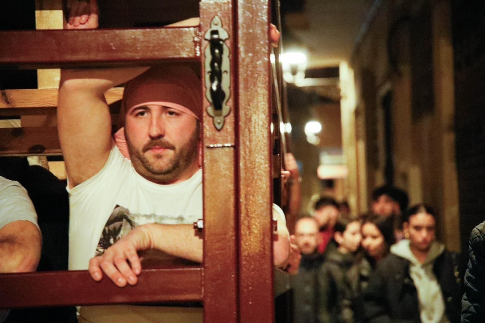 Ensayo de un costalero de Prendimiento.