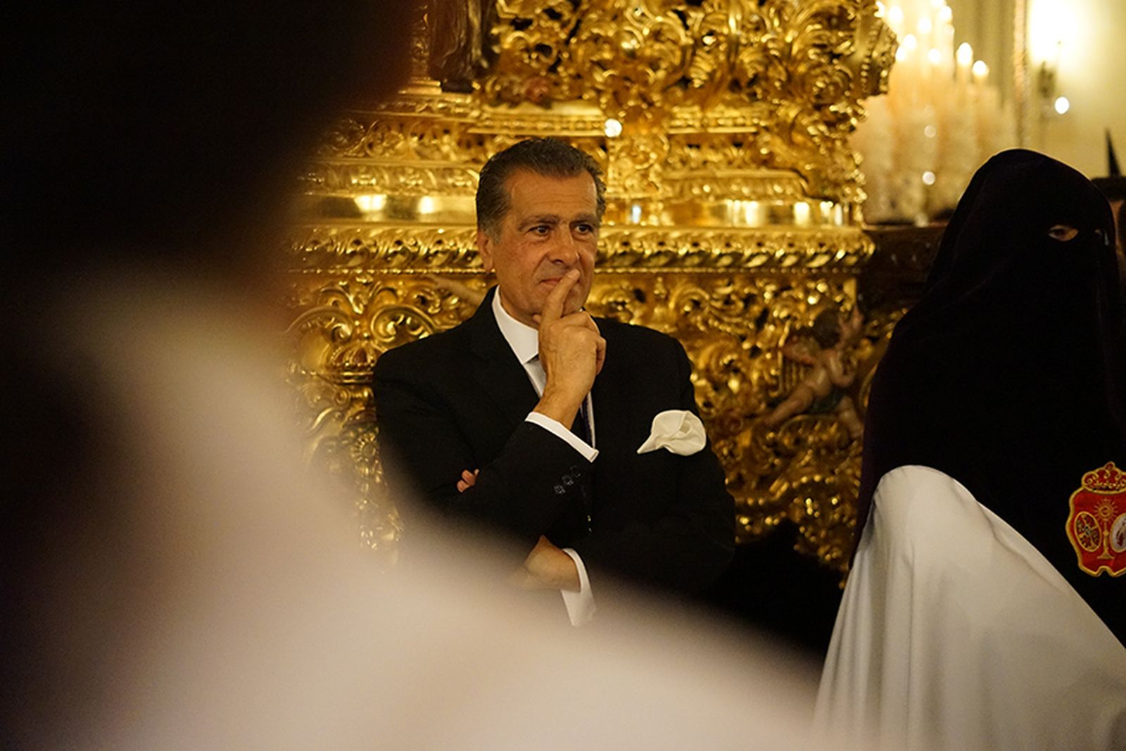 Juan Manuel Martín en la última Madrugá delante del Señor de la Salud.