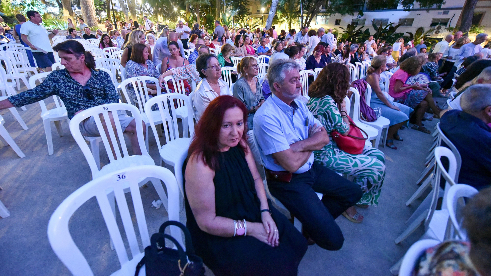 Búscate en la fotos del concierto de ' The Aralorak Project ' IX Encuentro Internacional de guitarra Paco de Lucía
