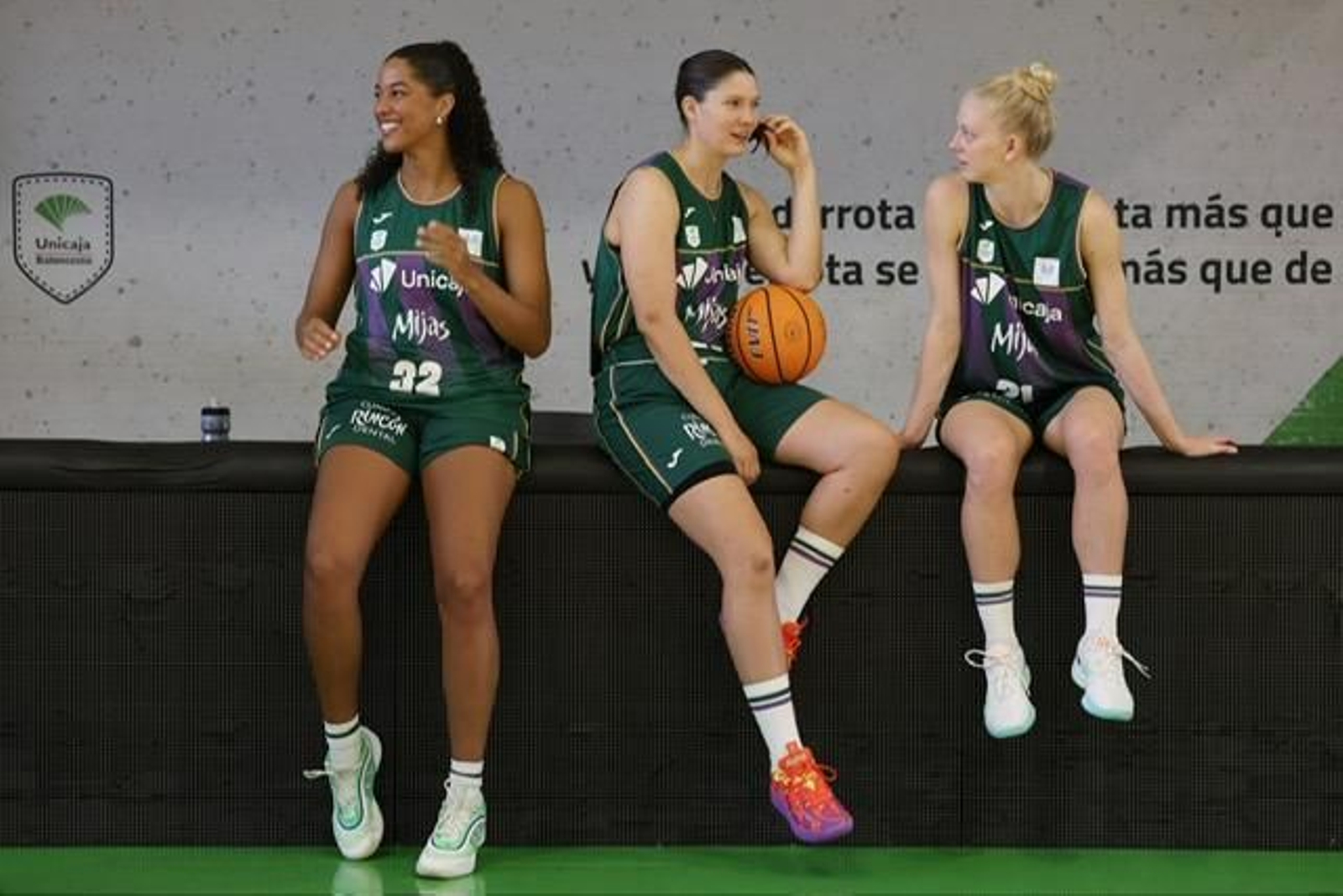 Sonrisas y buena energía en el Media Day del Unicaja Mijas