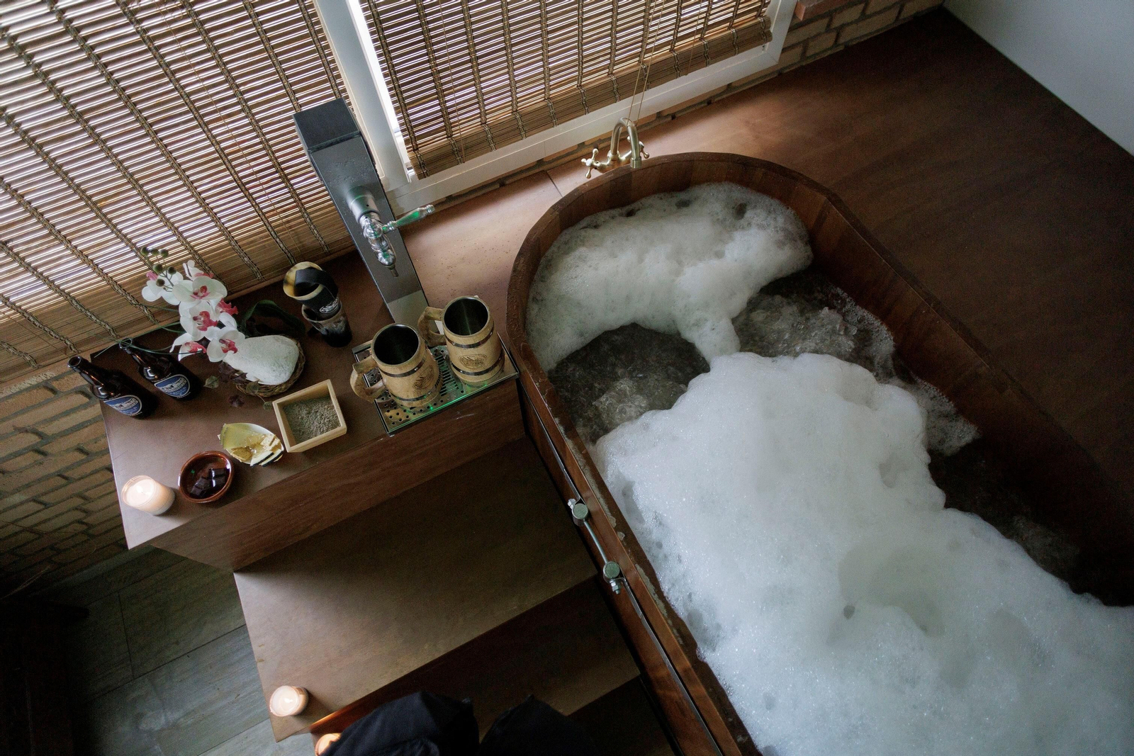 Así es el nuevo spa de cerveza del Hotel Cádiz Bahía