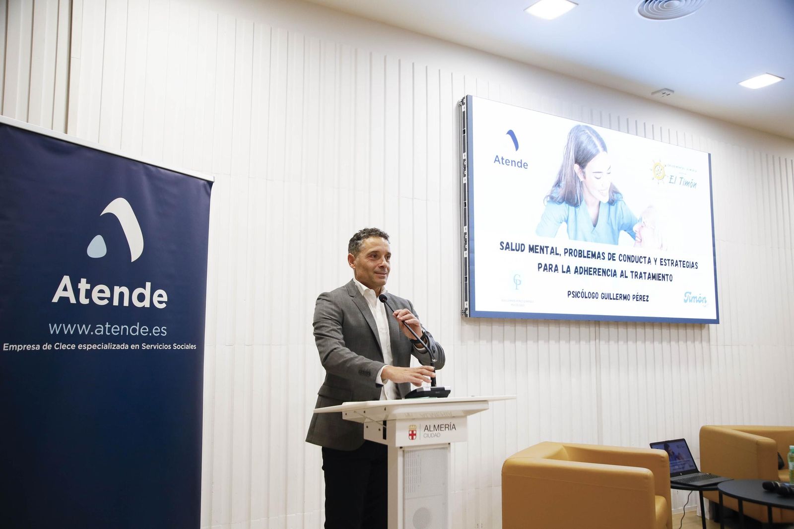 Te contamos en imágenes como han sido las jornadas formativas de Atende en el espacio ALMA de Almería