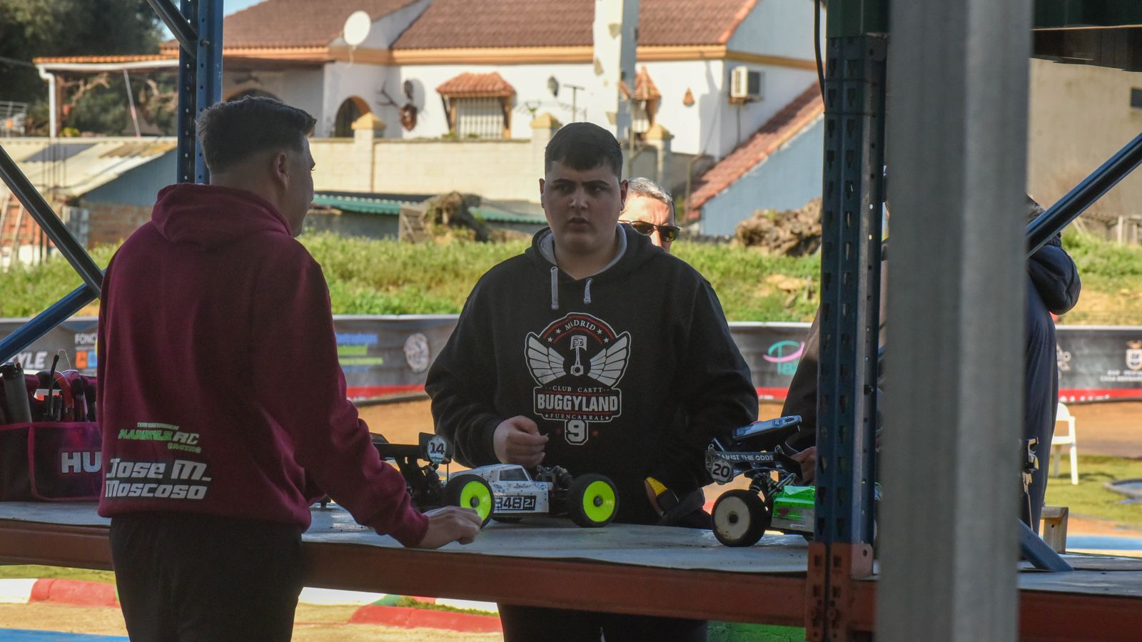 Las fotos del Campeonato Andaluz de coches de radio control en el circuito RC 'El Estrecho' en San Roque